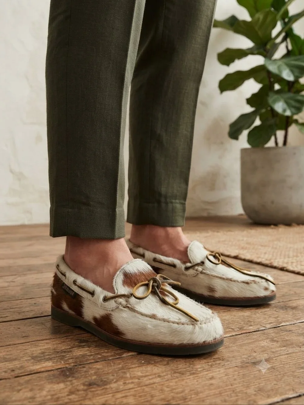 J&W Dawson Japanese Calf Hair Boat Shoes Animal Men's Size 8.5